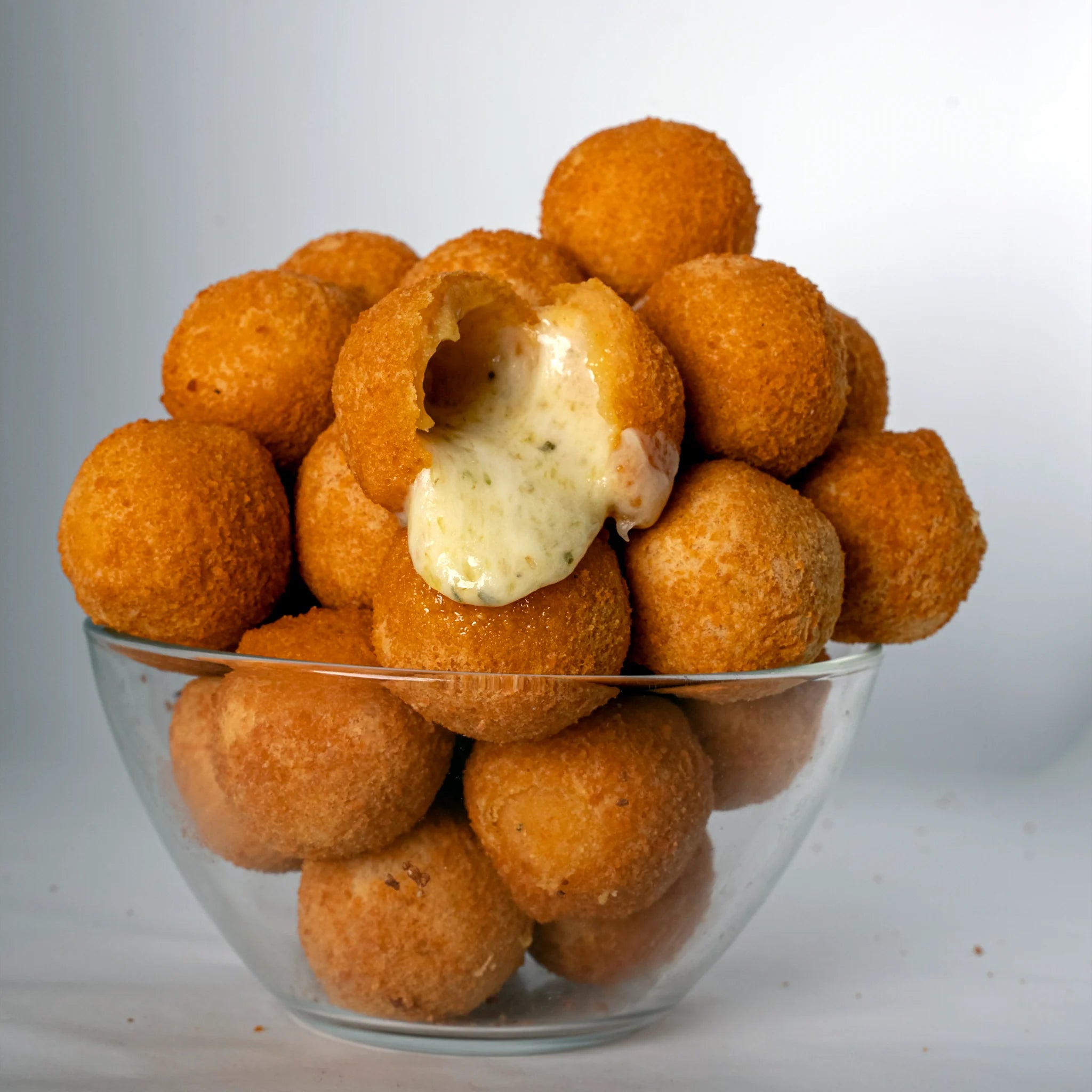 Beth's - Bolinha de 4 Queijos - 12 Unidades (350g)