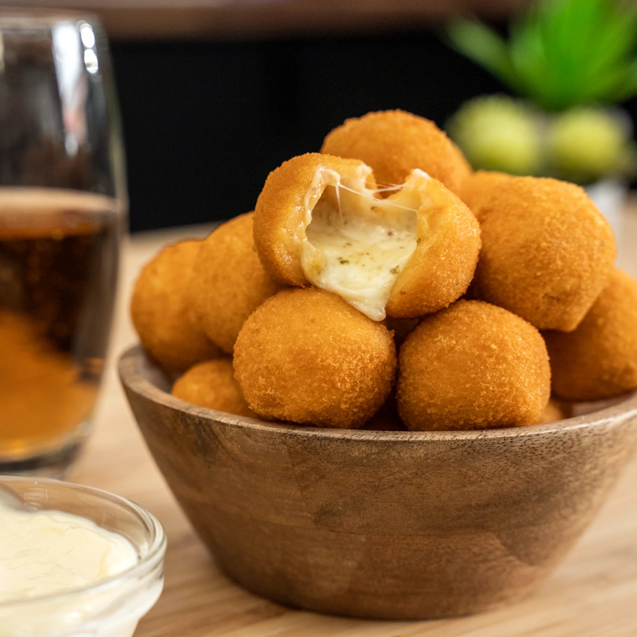 Beth's - Bolinha de 4 Queijos - 12 Unidades (350g)